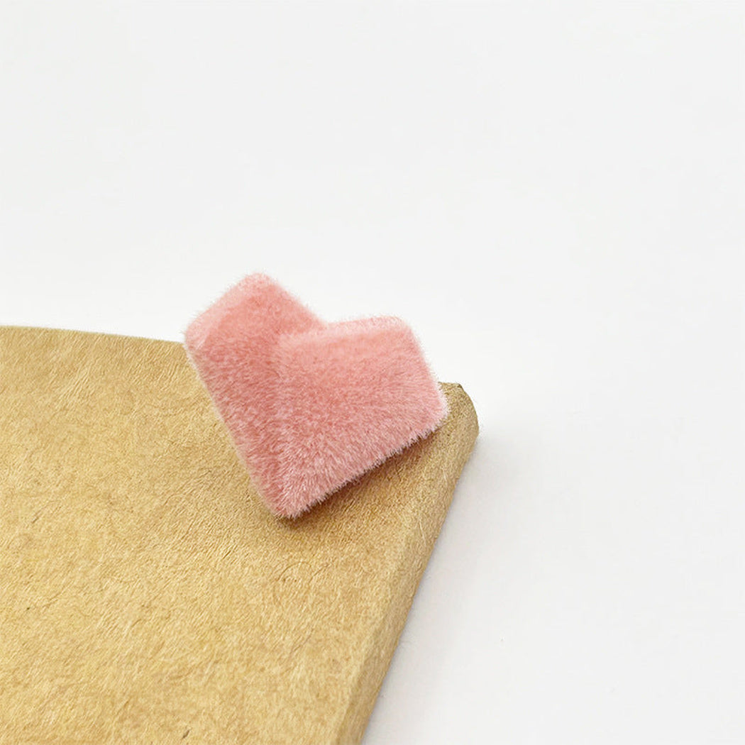 Bunli - DIY 10 Pack Flocked Heart-Shaped Shank Button