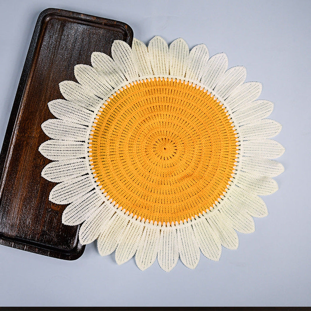 Velin - Round Petal Border Placemat