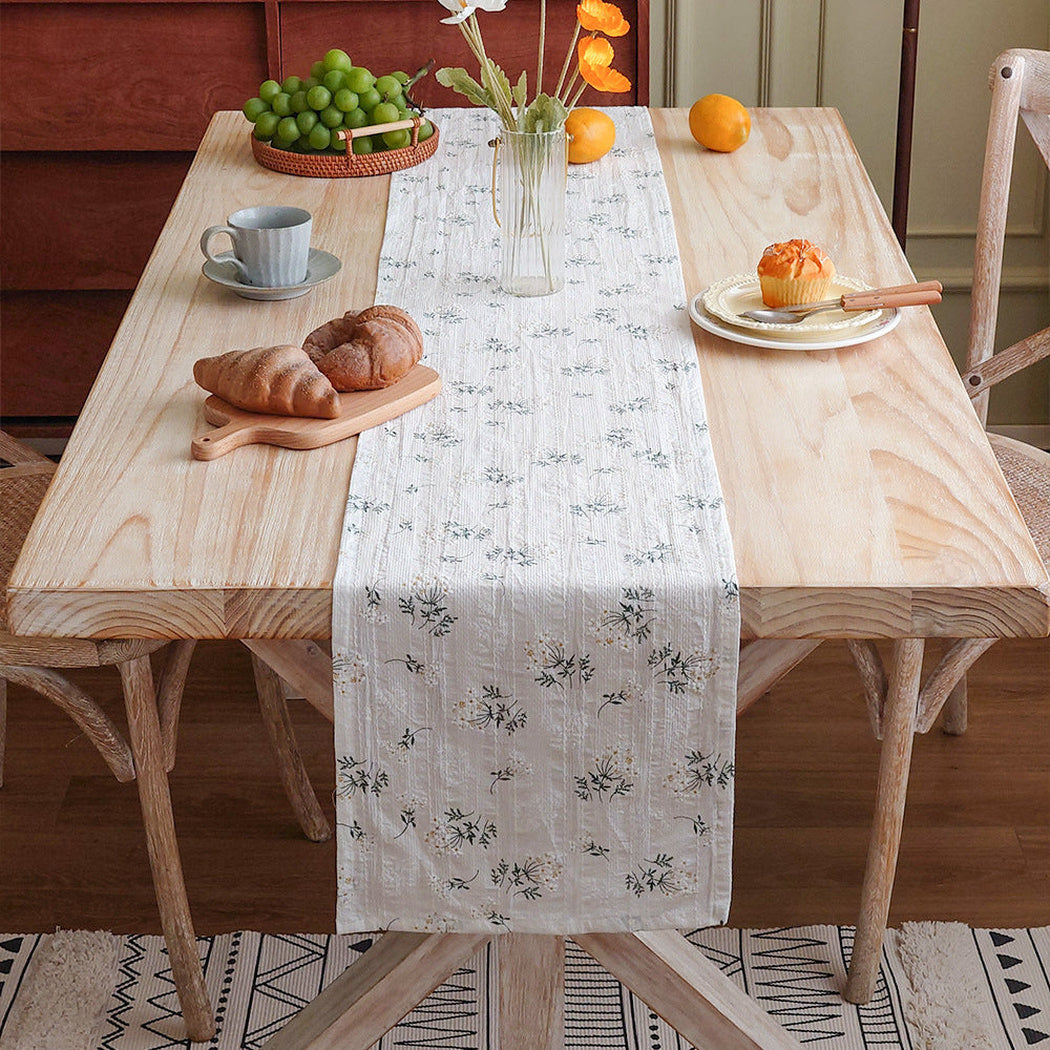 Avelin - Rectangular Allover Pattern Table Runner