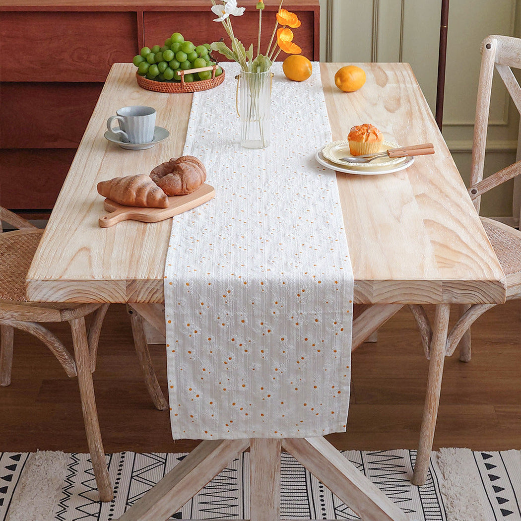 Avelin - Rectangular Allover Pattern Table Runner