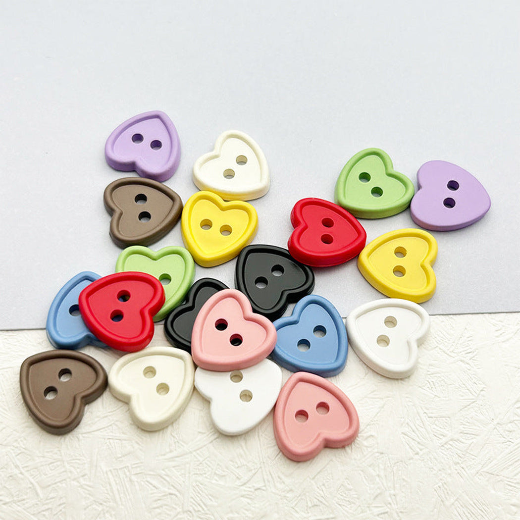 Bunli - DIY 10 Pack Heart-Shaped Two-Hole Button