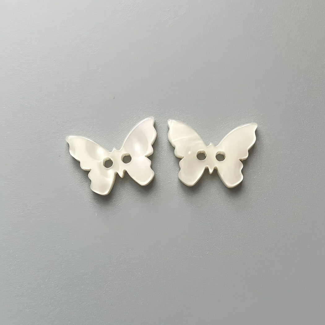 Bunli - DIY 10 Pack Lustrous Butterfly Two-Hole Button