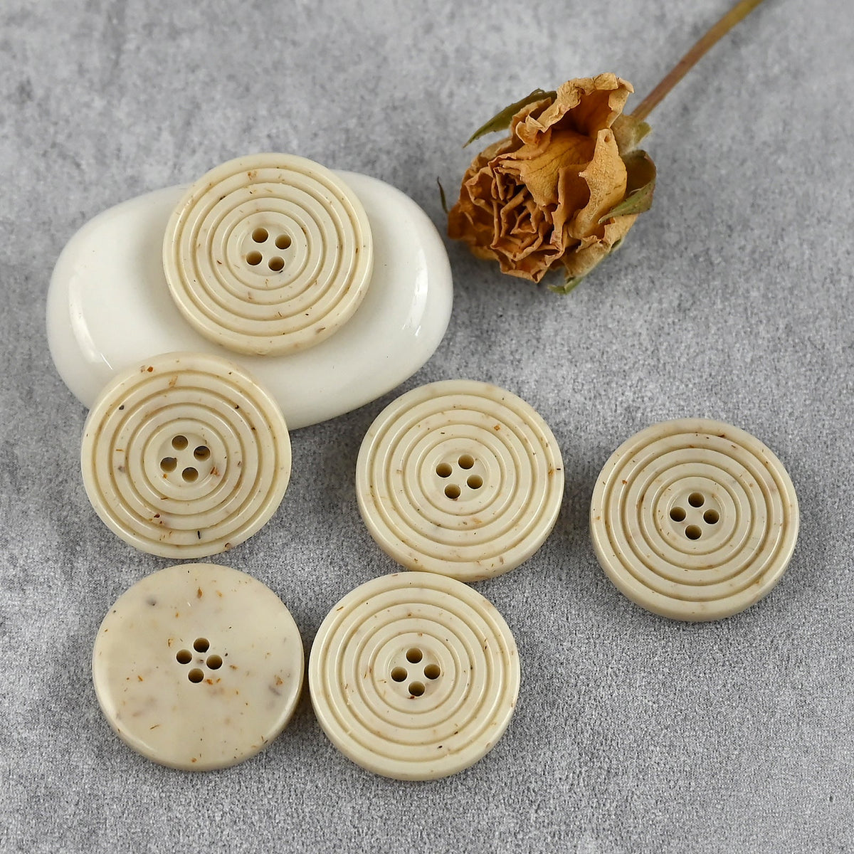 Bunli - DIY 10 Pack Ring Shape Four-Hole Button
