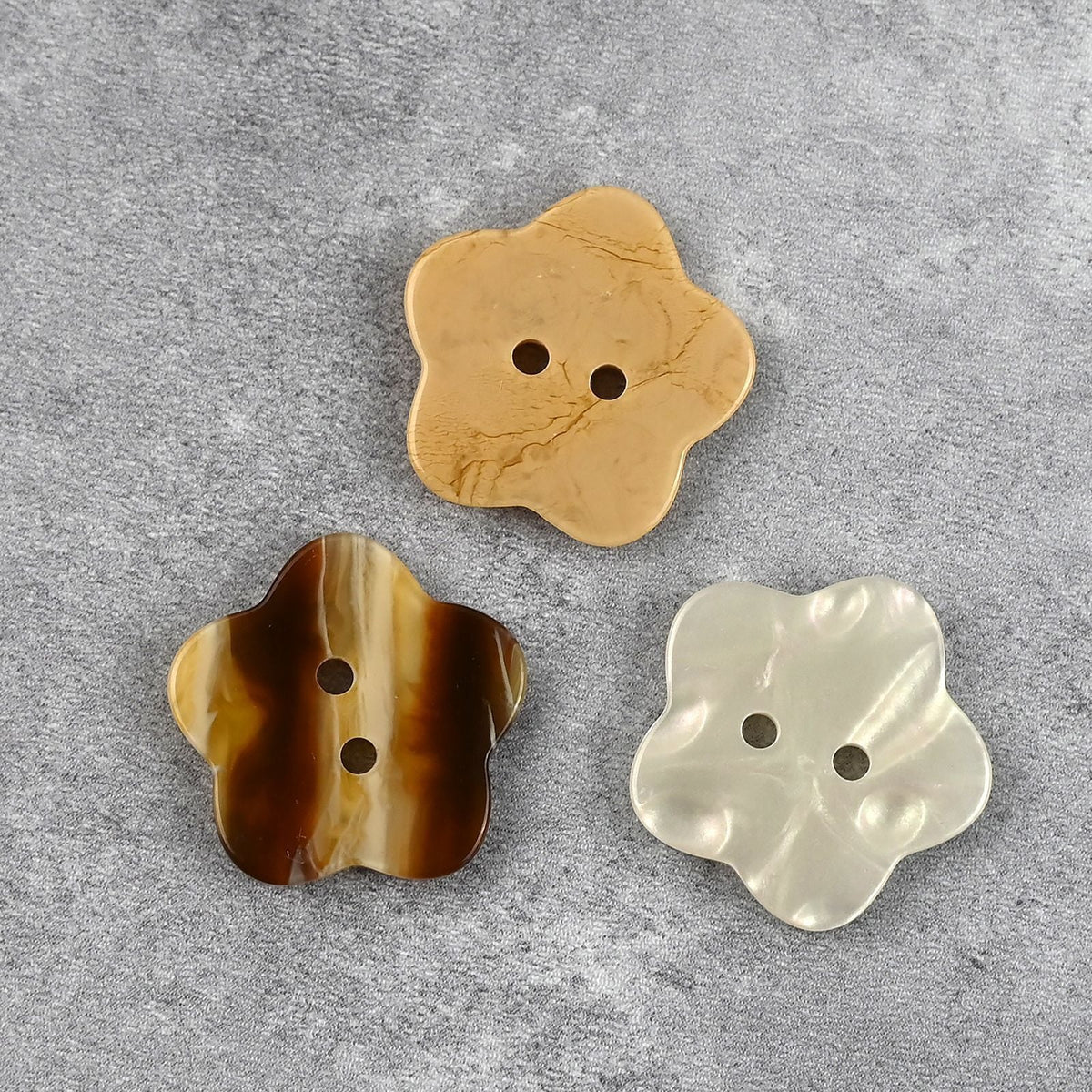 Bunli - DIY 10 Pack Luminous Star Two-Hole Button