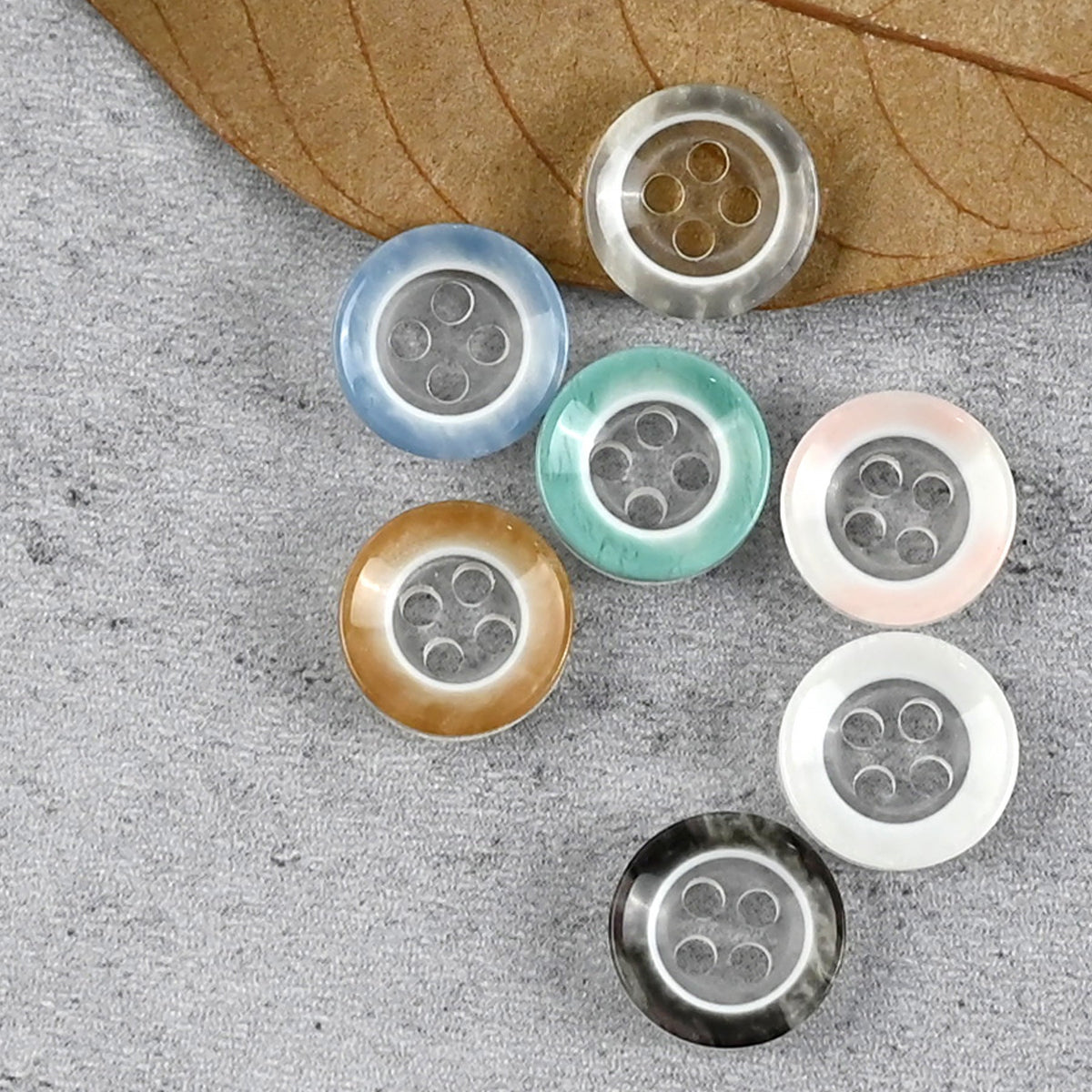 Bunli - DIY 10 Pack Clear Tint Round Four-Hole Button