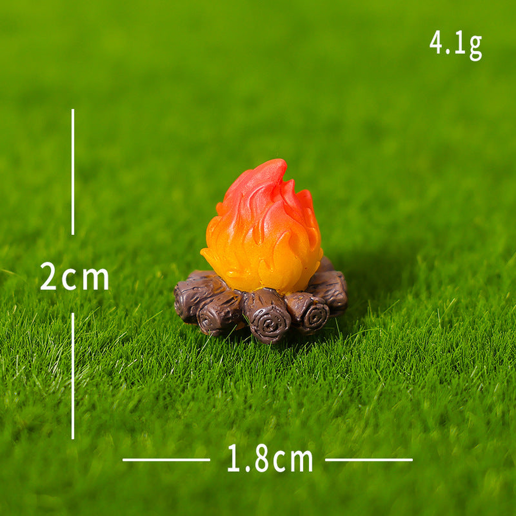 Objella - Mossy Stump Stone Miniature Ornament