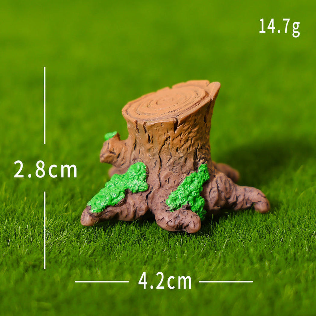 Objella - Mossy Stump Stone Miniature Ornament