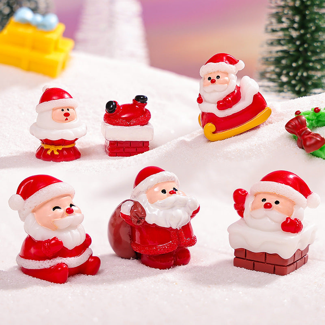 Objella - Festive Santa Pose Miniature Ornament