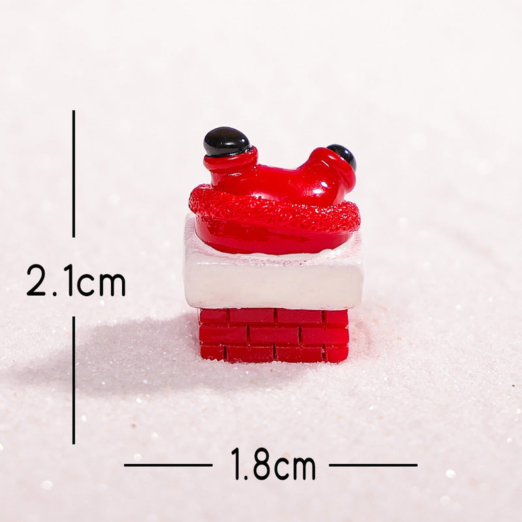 Objella - Festive Santa Pose Miniature Ornament