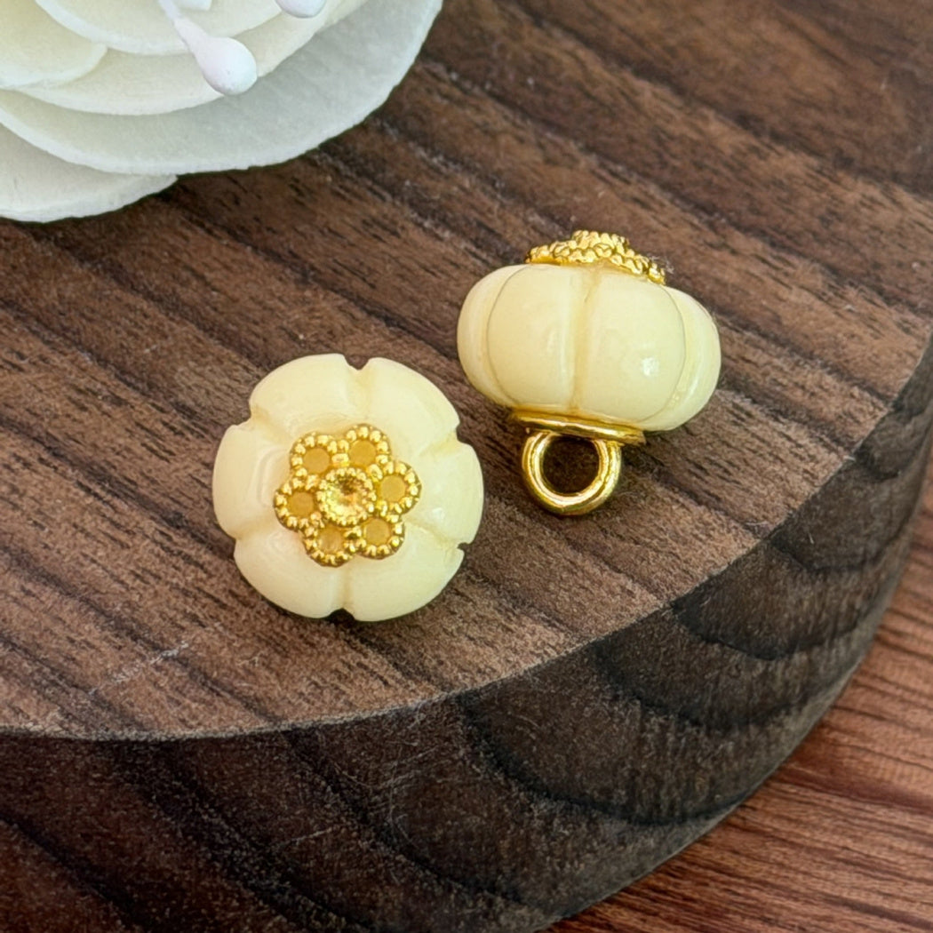 Pumpkin-shaped Chinese-style frog closure accessory, style view 04