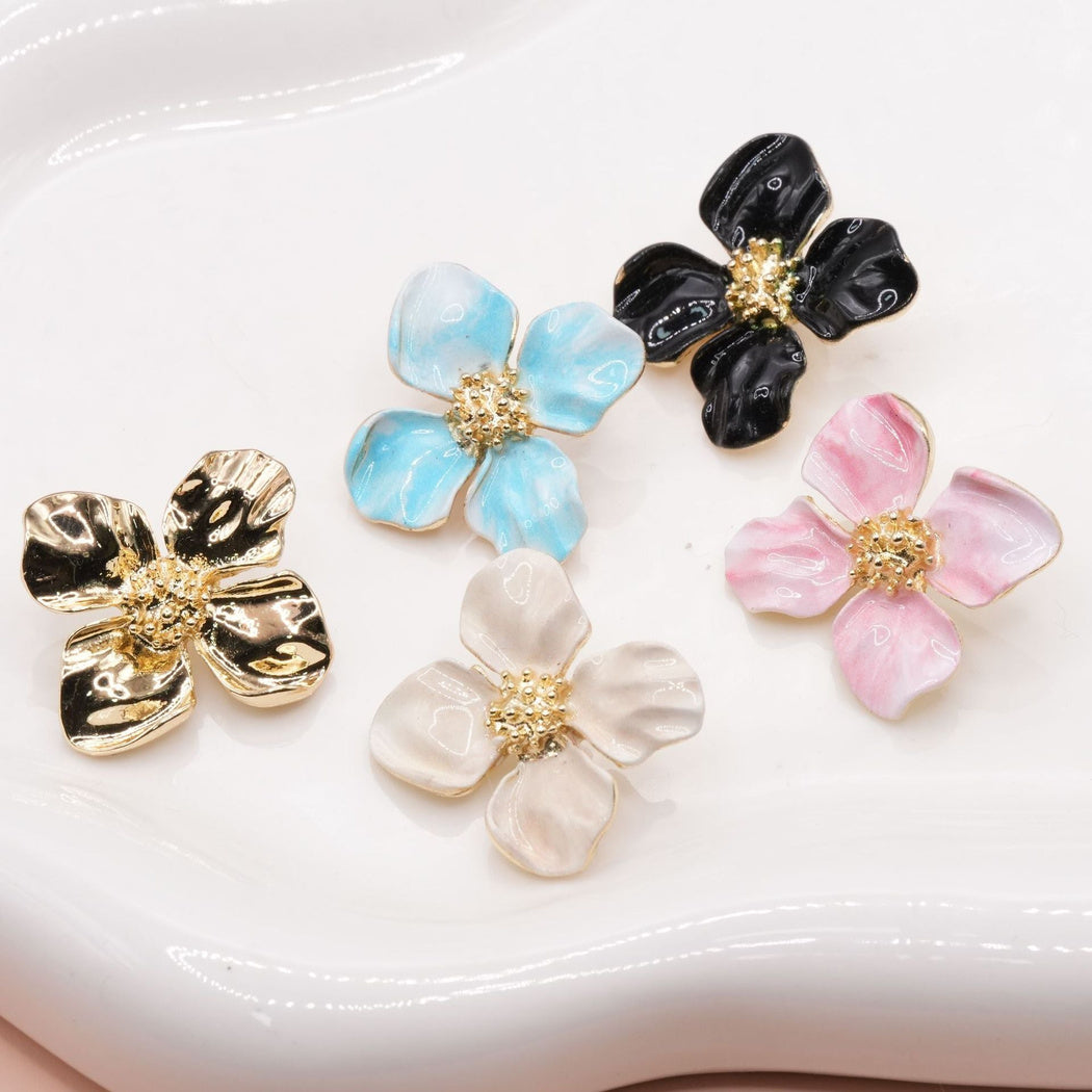Five four-petal flower button colors with gold-tone centers, front overview