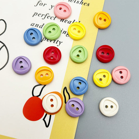 Bunli - DIY 10 Pack Rounded-Triangle Two-Hole Button