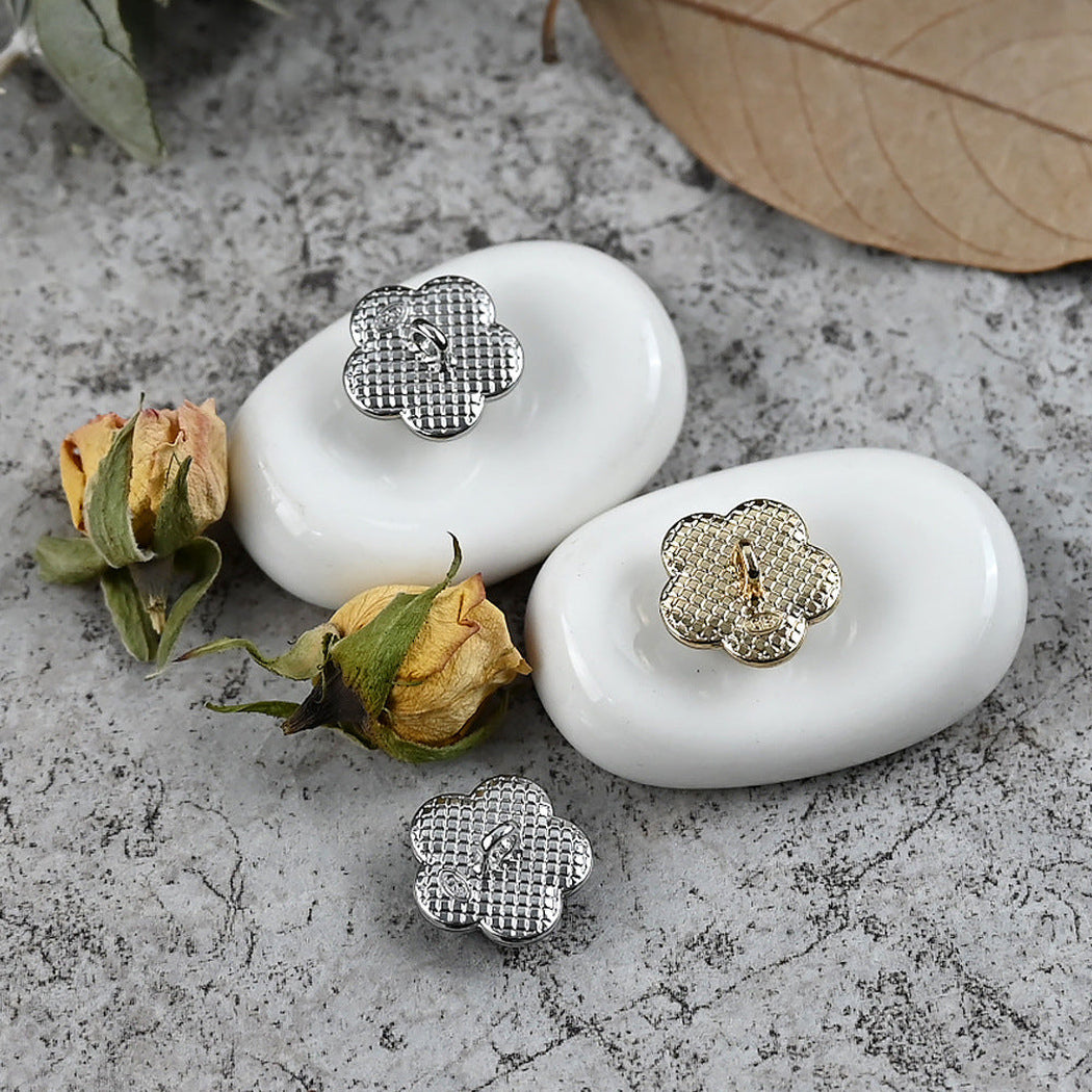 Bunli - DIY 10 Pack Sculpted Floral Shank Button